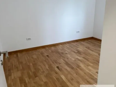 Rent, three bedroom apartment, 56m², Ledine, Beograd - image 14