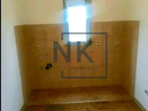 Sale, studio apartment, 29m², Stari Aerodrom, Podgorica - image 5