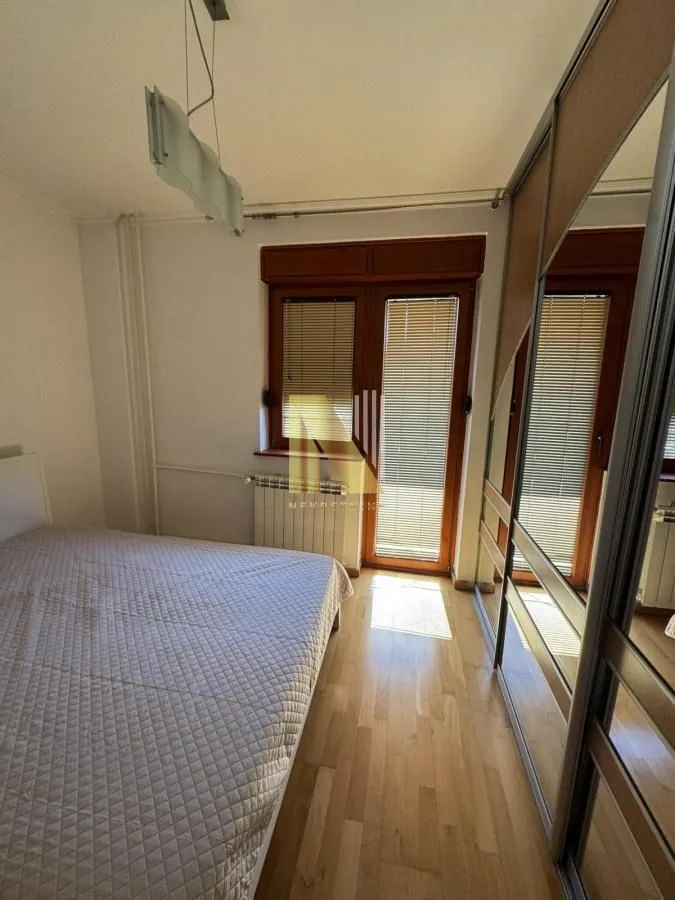 Rent, two bedroom apartment, 52m², Stari grad, Novi Sad