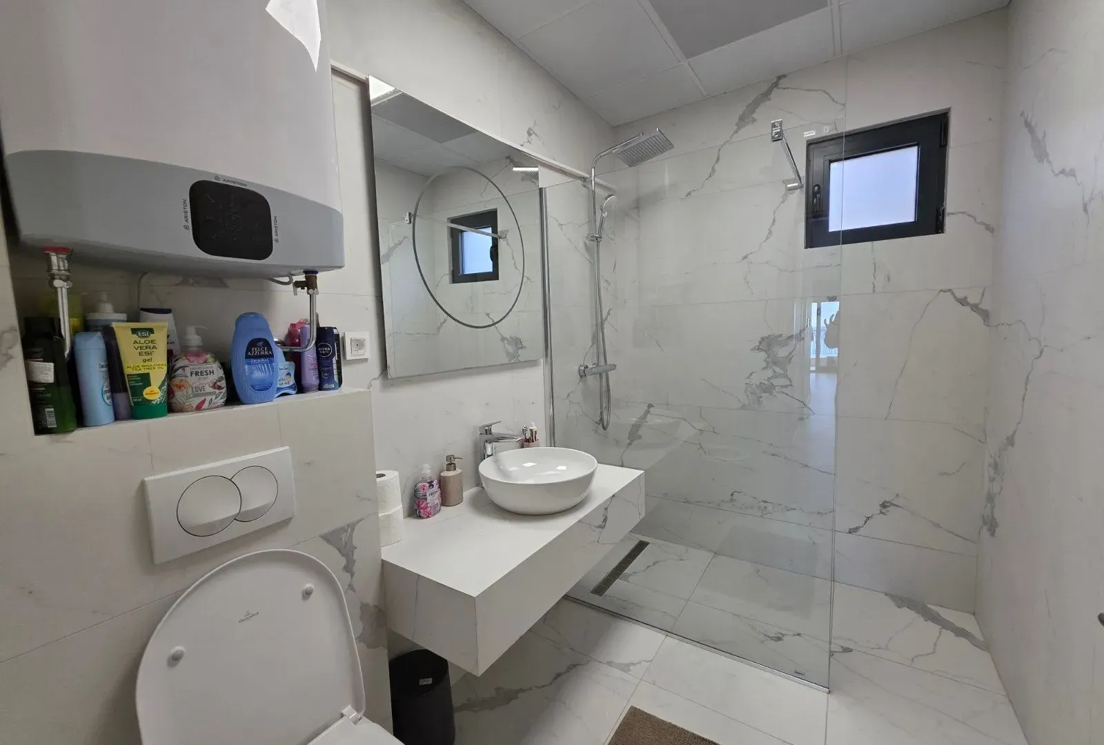 Sale, three bedroom apartment, 90m², Blizikuće, Budva