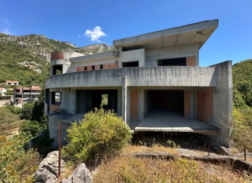 Sale, house, 752m², Buljarica, Budva