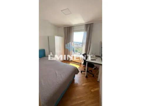 Rent, three bedroom apartment, 60m², Lipov Lad, Zvezdara Sve Podlokacije - image 9