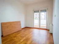 Izdavanje, trosoban stan, 110m², City Kvart, Podgorica - image 7