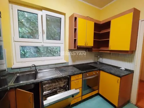 Izdavanje, trosoban stan, 90m², Vračar Sve Podlokacije, Beograd - image 14