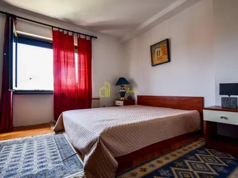 Sale, house, 370m², Tološi, Podgorica - image 12