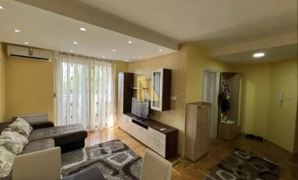 Izdavanje, dvosoban stan, 43m², Telep, Novi Sad Sve Podlokacije