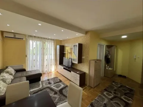 Izdavanje, dvosoban stan, 43m², Telep, Novi Sad Sve Podlokacije