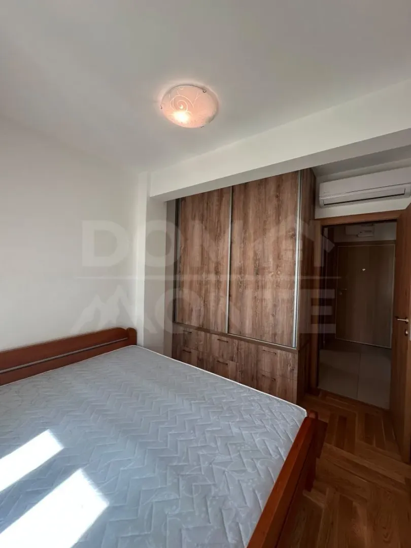 Prodaja, jednosoban stan, 50m², Kalimanj, Tivat