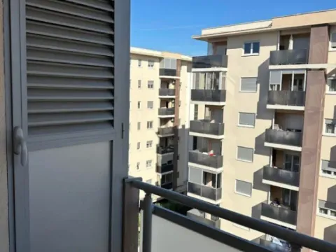 Izdavanje, jednosoban stan, 42m², City Kvart, Podgorica - image 6