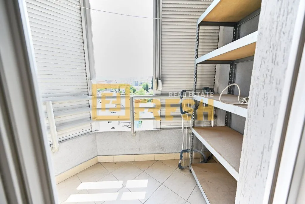 Rent, one bedroom apartment, 37m², Stari Aerodrom, Podgorica