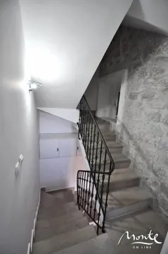 Prodaja, kuća, 130m², Morinj, Kotor - image 11