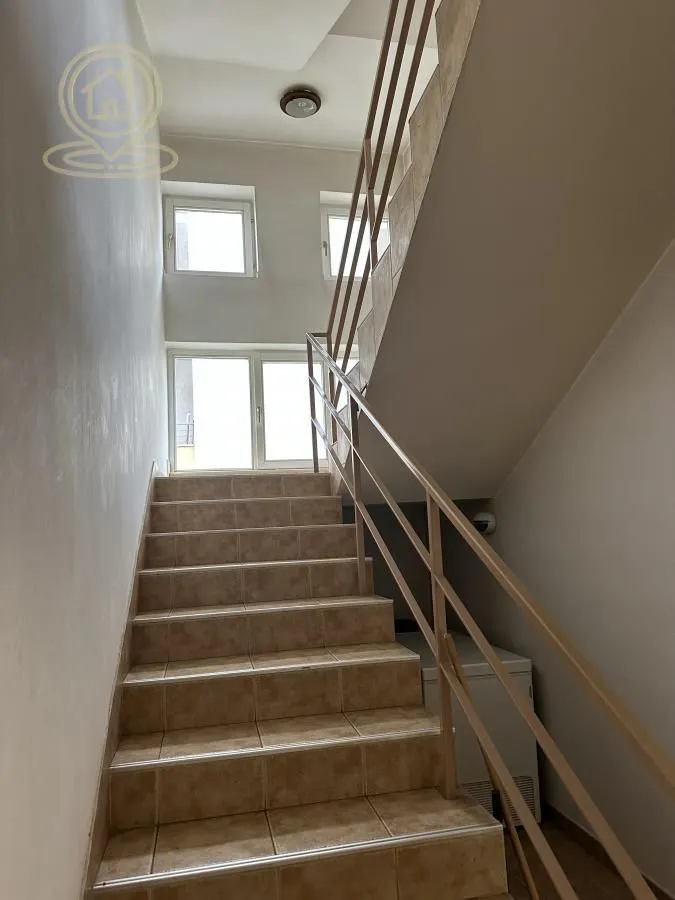 Prodaja, kuća, 375m², Pantelej, Niš