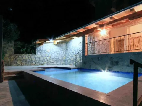 Prodaja, trosoban stan, 119m², Sveti Stefan, Budva - image 3