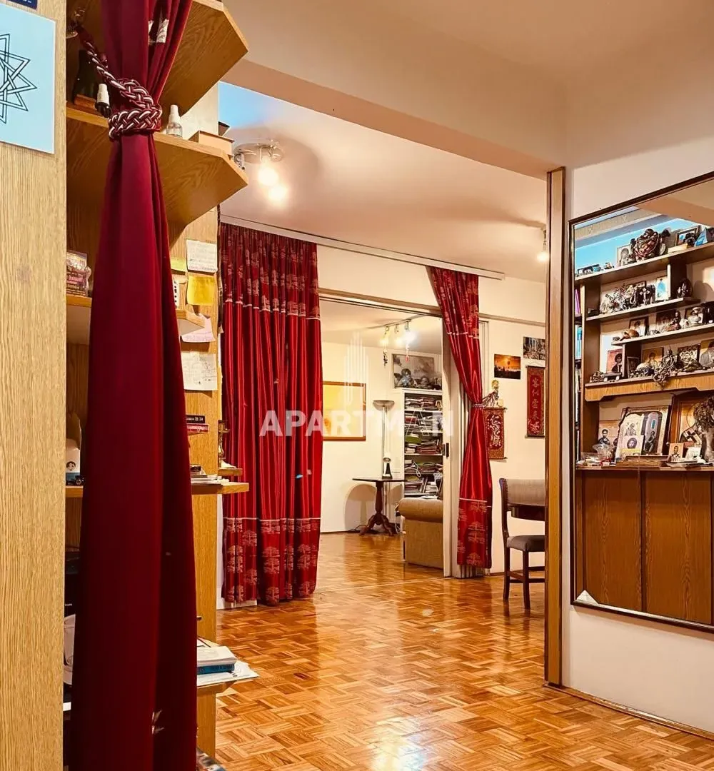 Prodaja, trosoban stan, 103m², Čukarica, Beograd