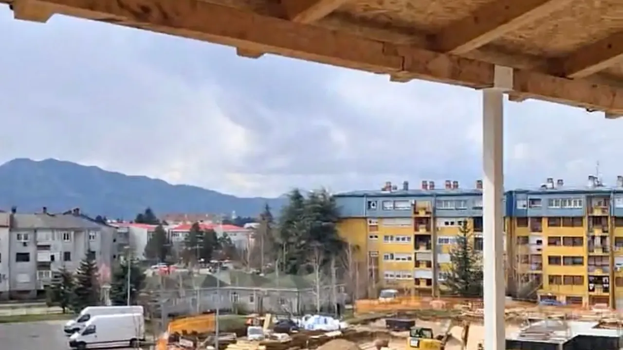 Sale, two bedroom apartment, 80m², Centar, Nikšić