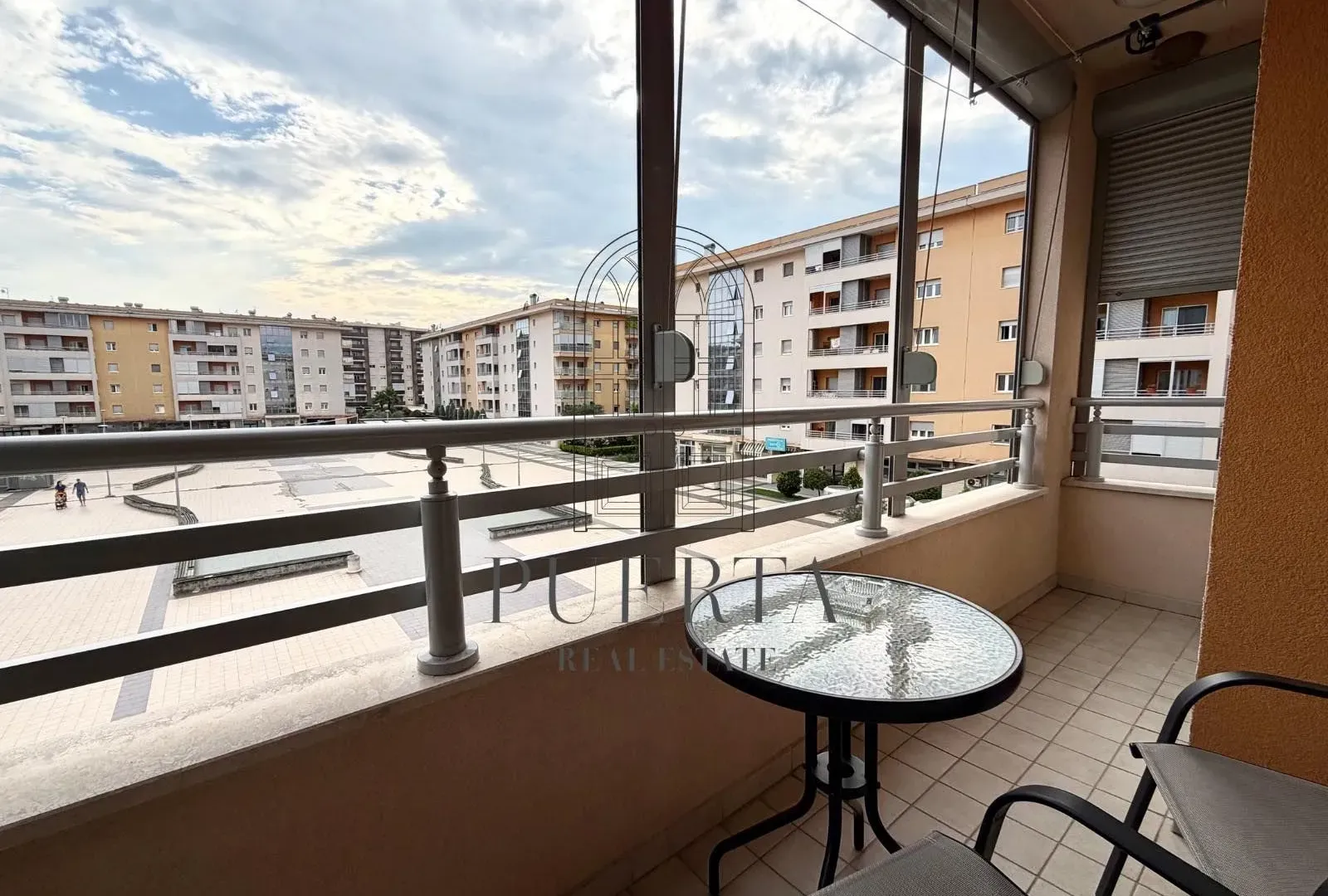 Rent, one bedroom apartment, 50m², City Kvart, Podgorica