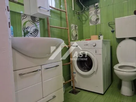 Rent, house, 83m², Avijatičarsko naselje, Novi Sad Sve Podlokacije - image 9