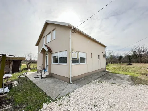 Sale, house, 120m², Spuž, Danilovgrad