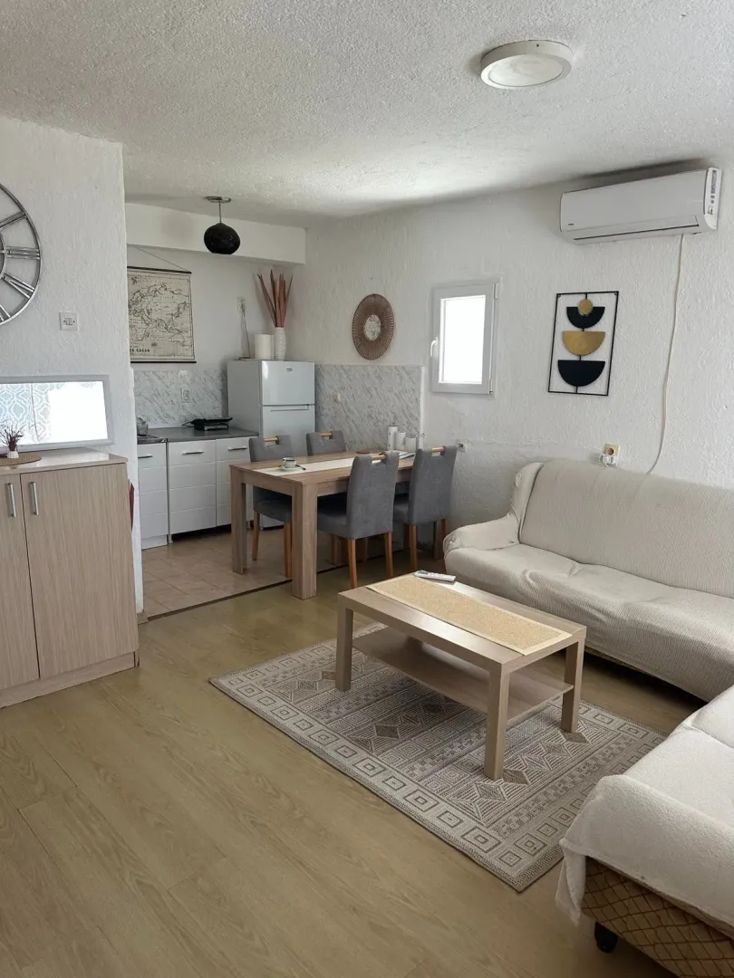 Rent, three bedroom apartment, 50m², Marići, Tivat