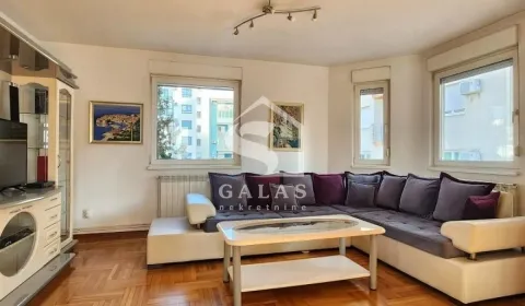 Rent, two bedroom apartment, 73m², Južni Bulevar, Vračar Sve Podlokacije - image 3