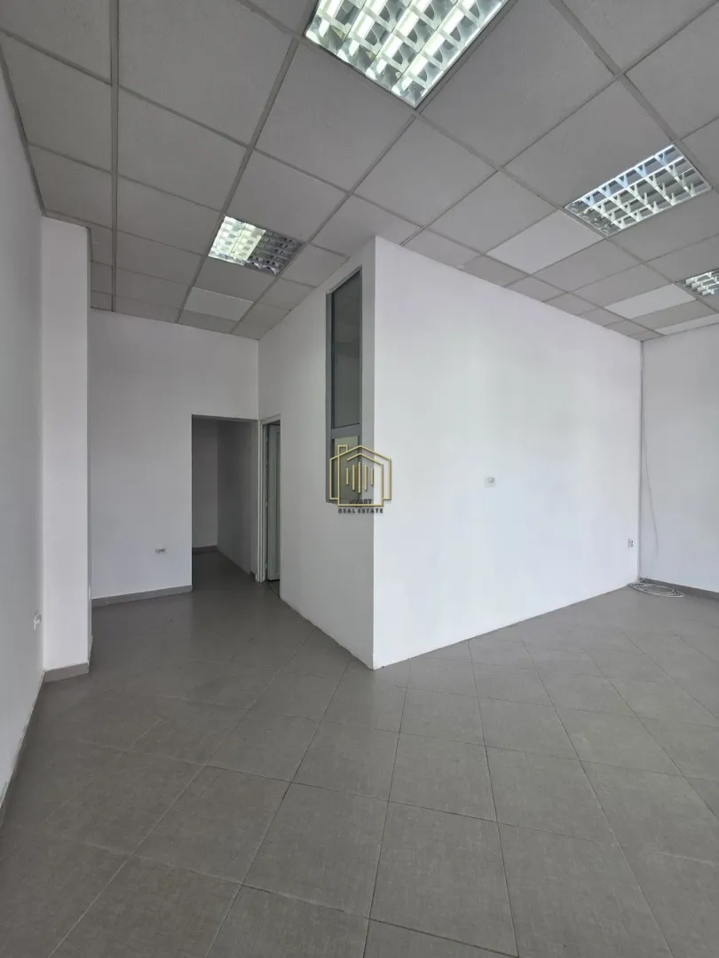 Rent, office space, 67m², Zabjelo, Podgorica
