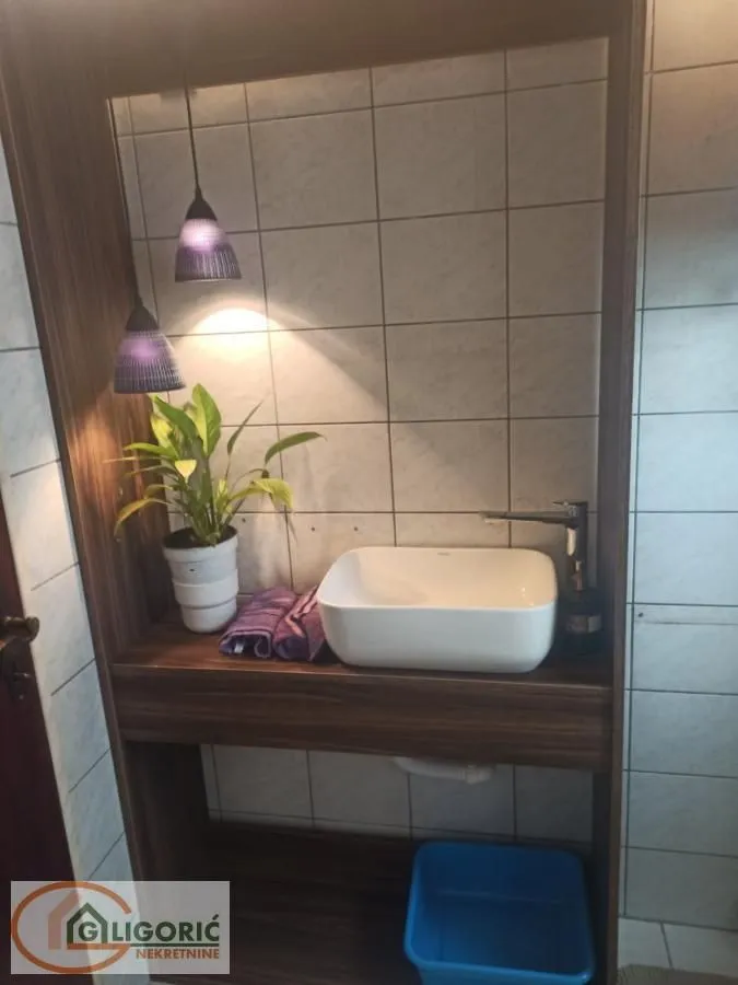 Prodaja, kuća, 204m², Grocka, Beograd