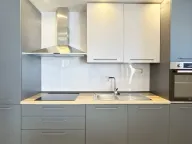 Prodaja, dvosoban stan, 106m², Dobrota, Kotor - image 9