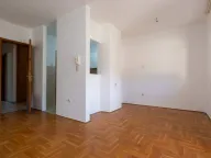 Prodaja, dvosoban stan, 65m², Podgorica, Crna Gora - image 1