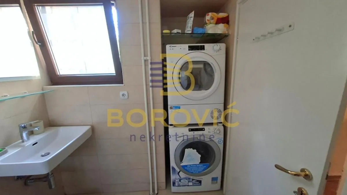 Rent, apartment, 220m², Savski Venac, Beograd