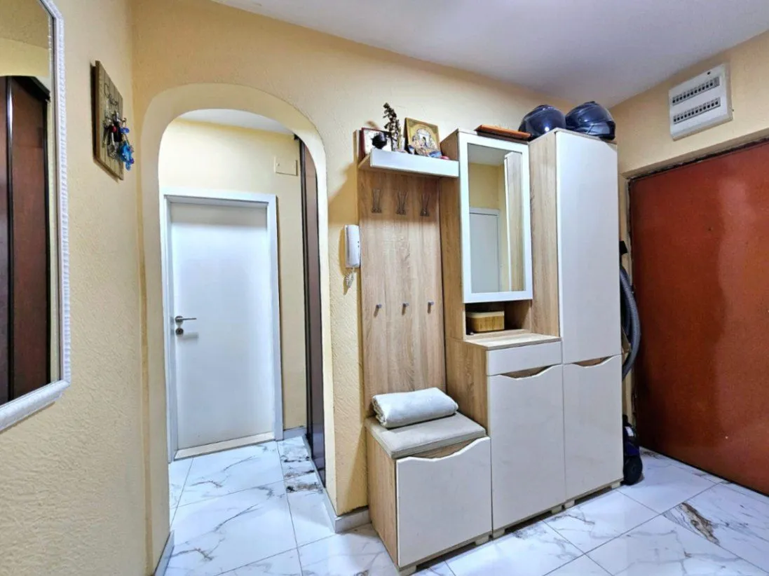 Prodaja, dvosoban stan, 58m², Stara Varoš, Podgorica