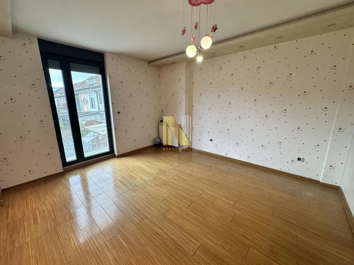 Rent, house, 145m², Veternik, Novi Sad Sve Podlokacije