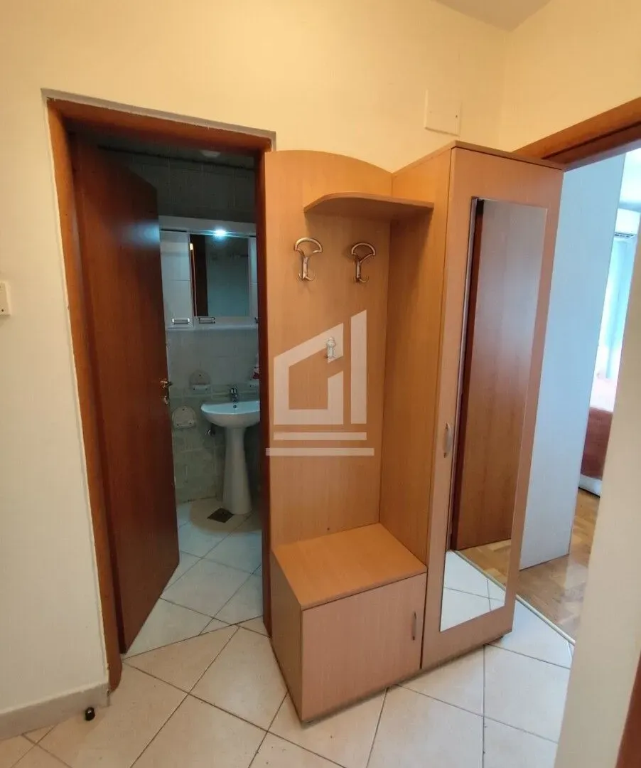 Rent, one bedroom apartment, 33m², Preko Morače, Podgorica
