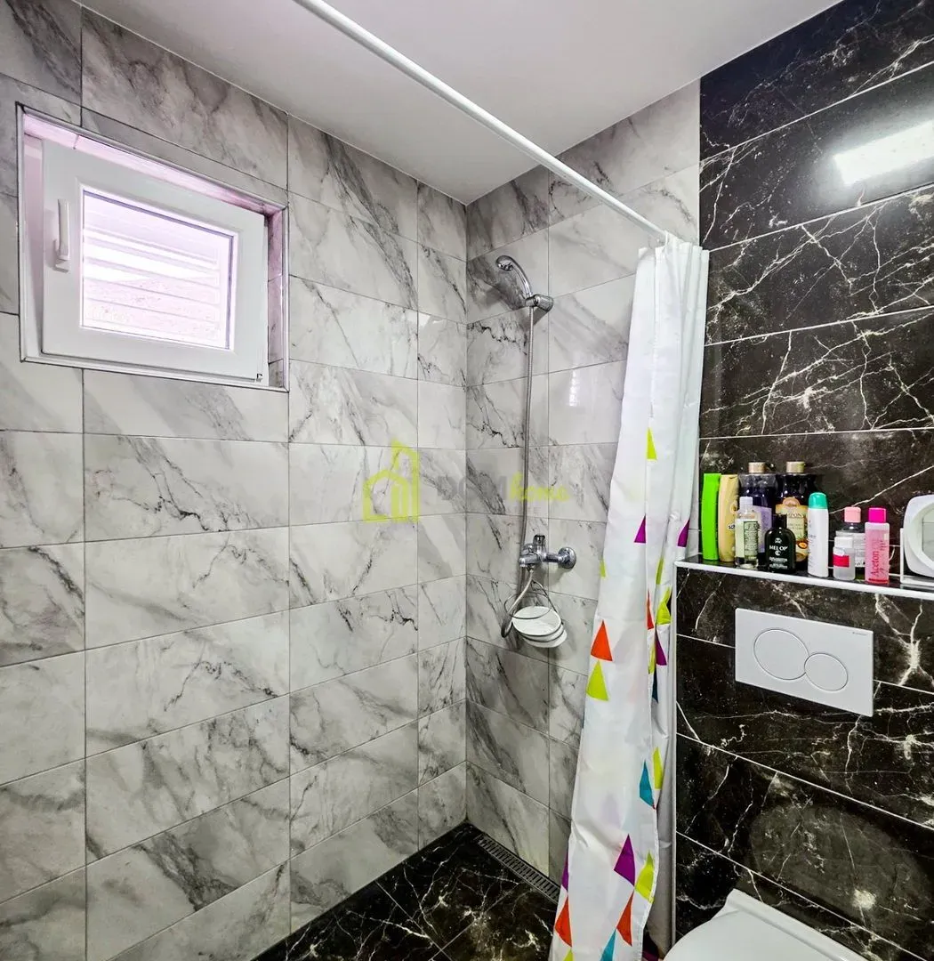 Sale, two bedroom apartment, 59m², Petrovac, Budva