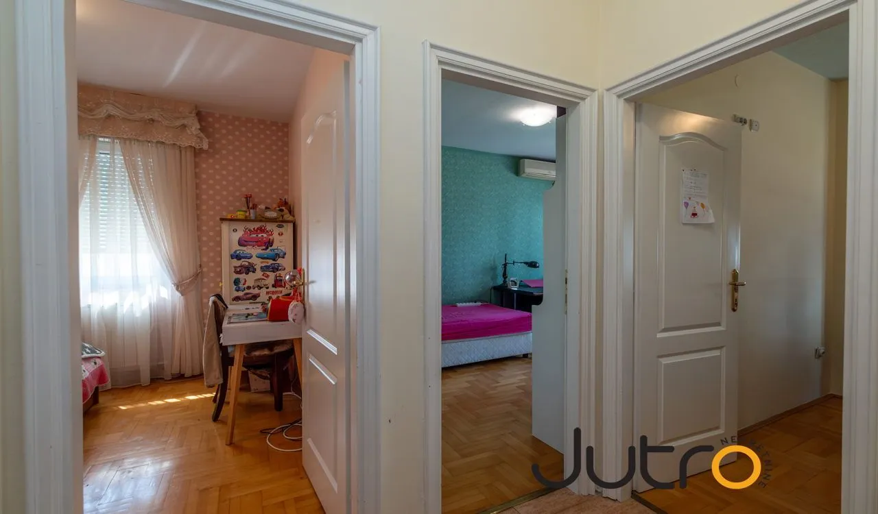 Izdavanje, trosoban stan, 115m², Gorica C, Podgorica