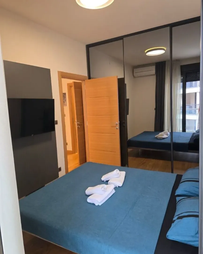 Izdavanje, jednosoban stan, 48m², Kod Capital Plaze, Podgorica