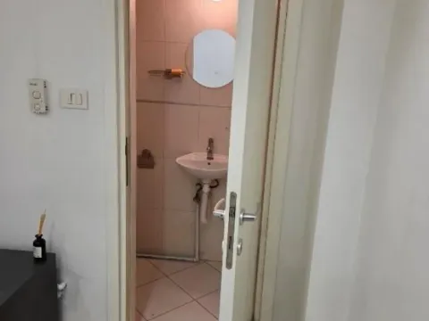 Prodaja, poslovni prostor, 20m², Stari Grad, Beograd - image 5