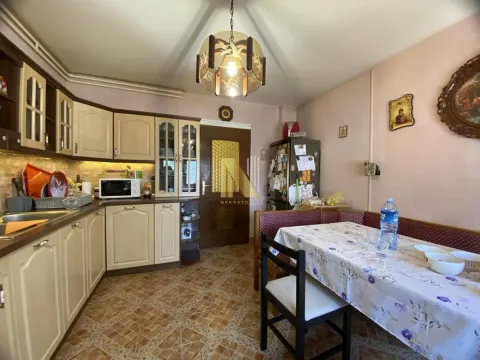 Prodaja, kuća, 237m², Adice, Novi Sad Sve Podlokacije - image 7