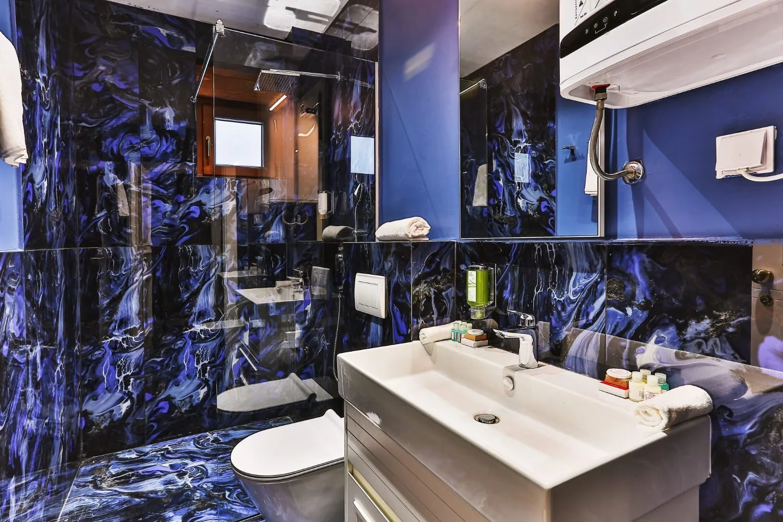 Sale, two bedroom apartment, 75m², Rafailovići, Budva