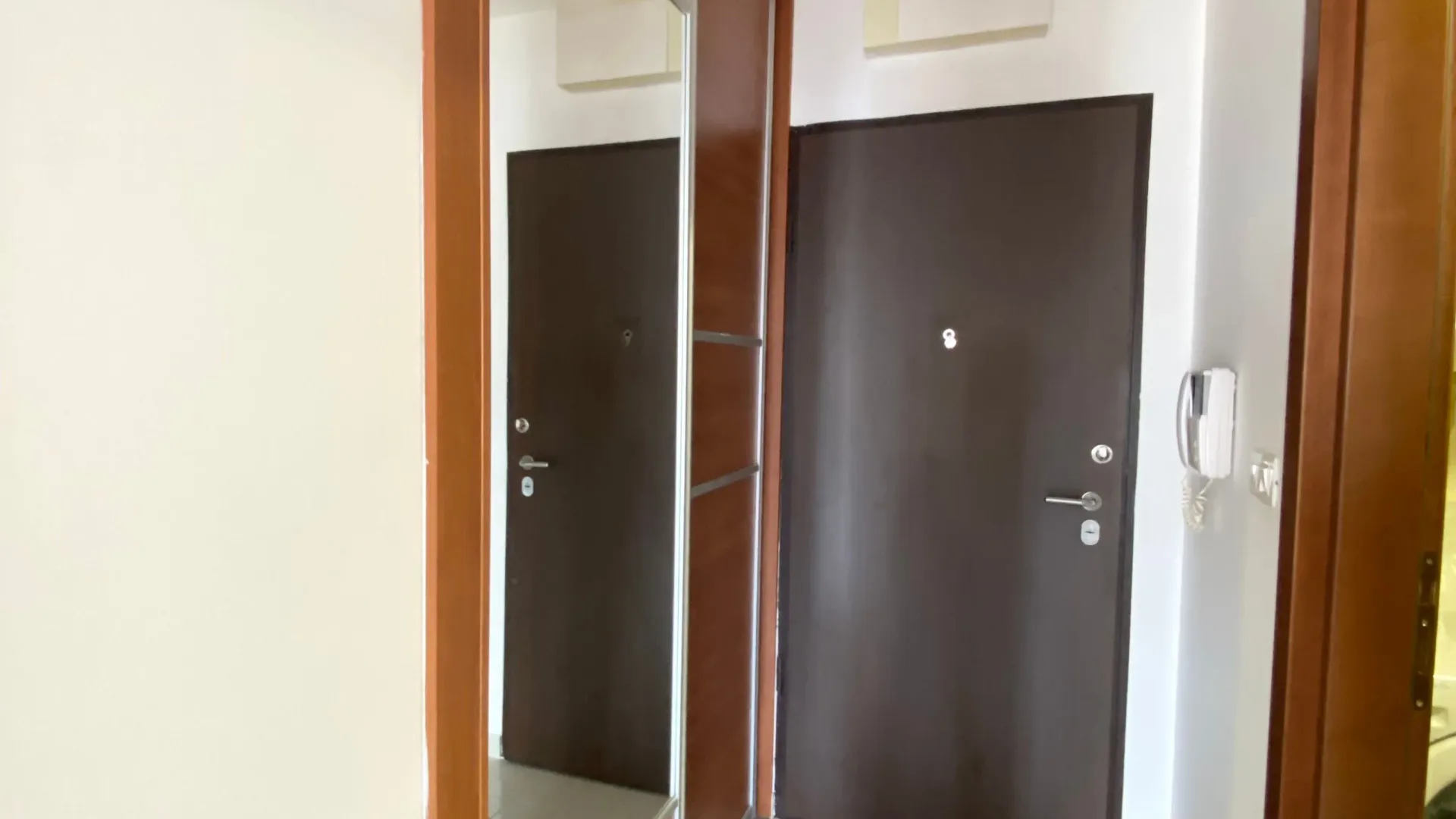 Rent, studio apartment, 40m², Tološka šuma, Podgorica