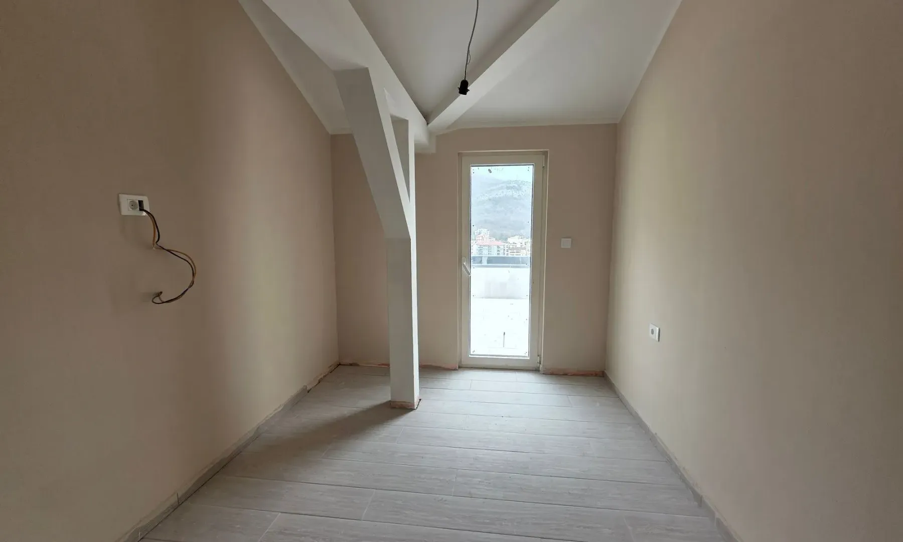 Prodaja, garsonjera, 43m², Bečići, Budva