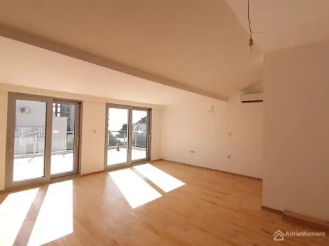 Prodaja, trosoban stan, 171m², Petrovac, Budva - image 6