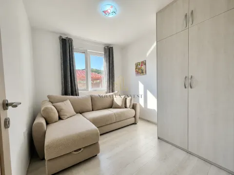 Rent, house, 200m², Krimovica, Kotor - image 10