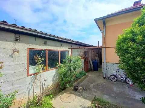 Prodaja, kuća, 81m², Ledena Stena, Niš - image 8