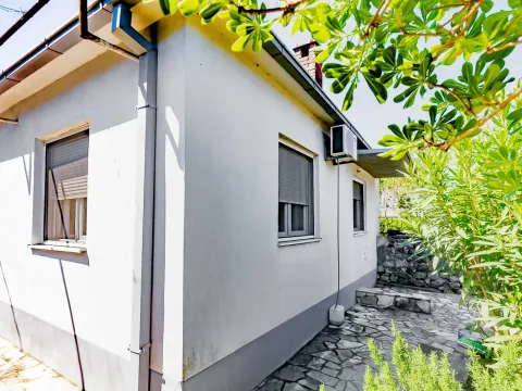 Sale, two bedroom apartment, 62m², Stara Varoš, Podgorica - image 2