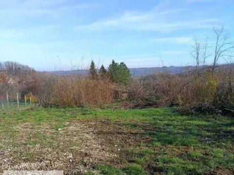 Zemljište in Obrenovac