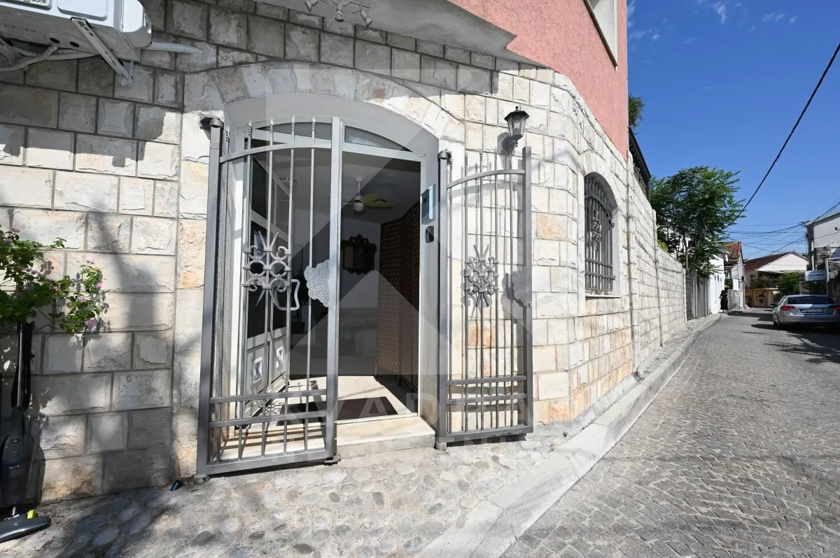 Rent, studio apartment, 35m², Stara Varoš, Podgorica