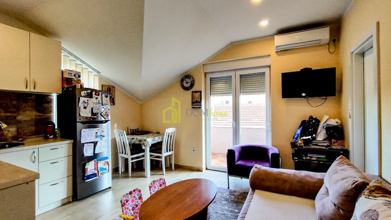 Prodaja, dvosoban stan, 52m², Igalo, Herceg Novi