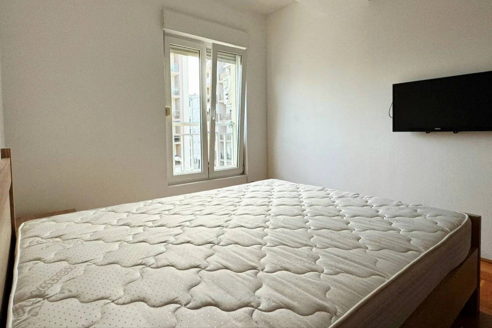 Rent, one bedroom apartment, 43m², Blok 9, Podgorica