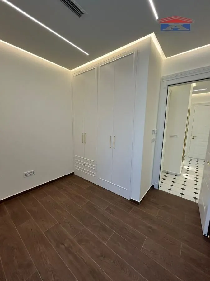 Izdavanje, četvorosoban stan, 120m², Sremska Kamenica, Petrovaradin
