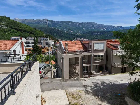 Rent, one bedroom apartment, 48m², Bijeli Do, Budva - image 5